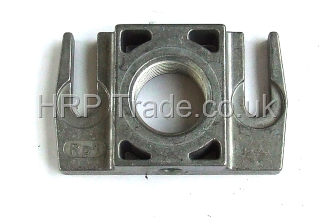 OIL SPARES  E01504E